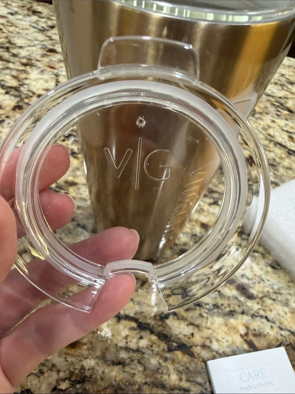 Vinglace’ Copper colored Insulated Glass Tumbler with Lid